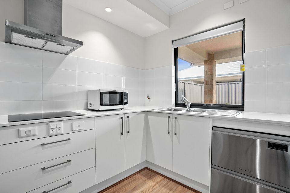 10 Gunwale Avenue, Port Kennedy