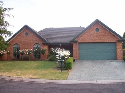 18 Glenmont Crescent , Mount Gambier