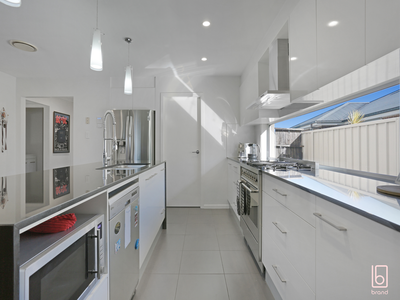 46 Stan Johnson Drive, Hamlyn Terrace