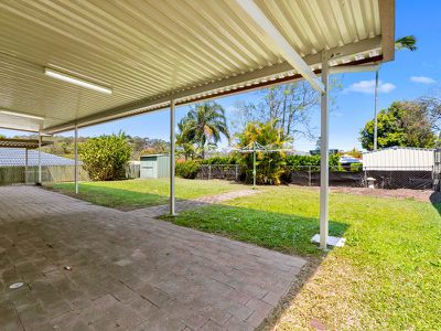 6 Pyeworth Place, Rochedale South