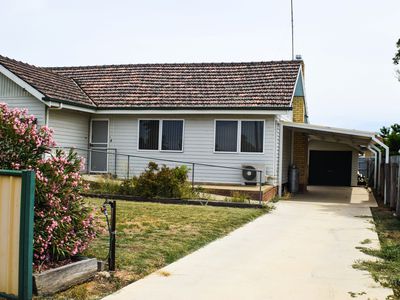8  King George Street, Leitchville