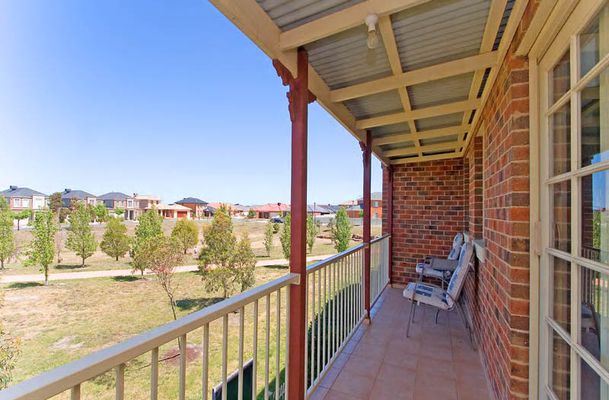 7 Meadowbank Lane, Craigieburn