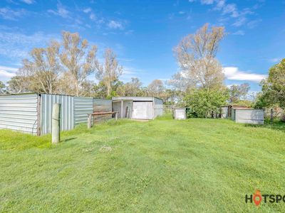 19C Low Street, Kensington