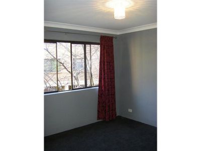 11 / 2-4 Hindmarsh Avenue, North Wollongong