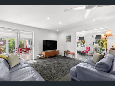 16 Amarina Avenue, Mooloolaba