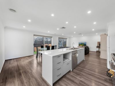 15-17 Voyage Cct, Corio