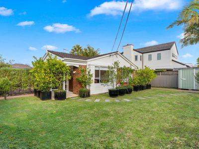 15A Milford Road, Milford