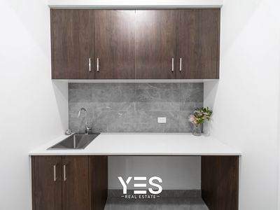 1B Rolstone Court, Narre Warren