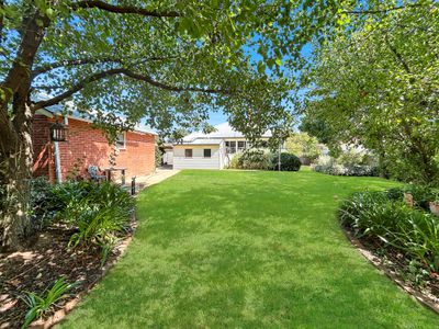 2 Dulhunty Ave, Dubbo