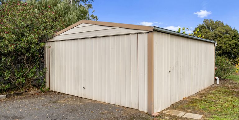 31 Shiffner Street, Violet Town
