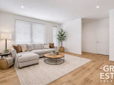 2a & 2b Evelyne Avenue, Cranbourne