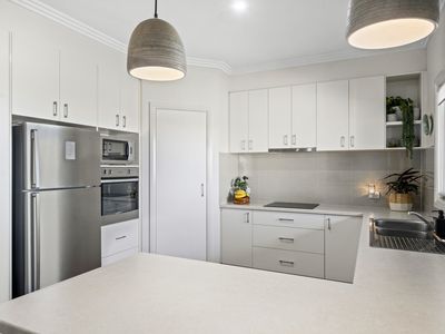1074 Old Tolmie Road, Barwite