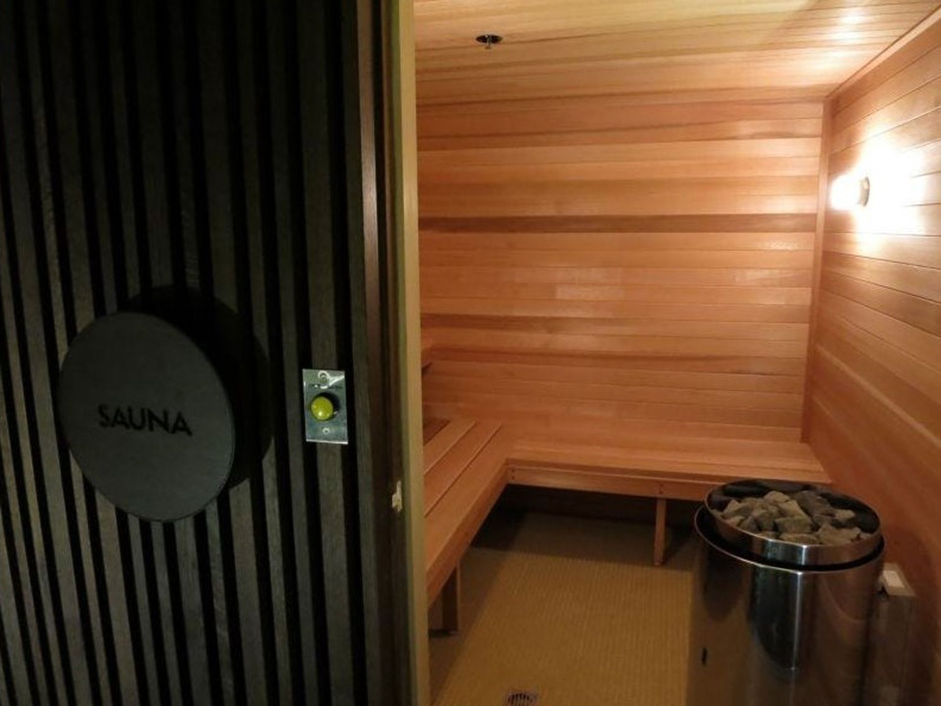 2401 / 50 Albert Road, South Melbourne