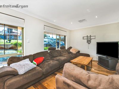55 Cervantes Loop, Yangebup