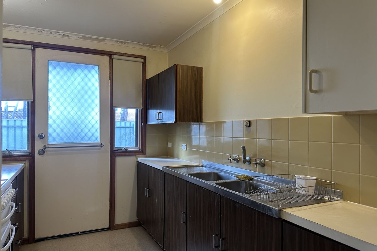 22 Kennion Crescent, Para Hills West