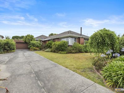 30 Valley Fair Drive, Narre Warren