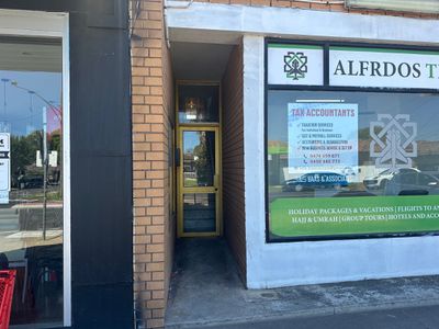 27a The Circle, Altona North