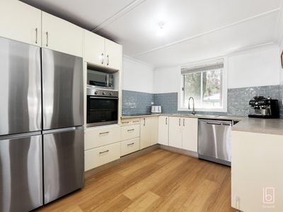 321 Tuggerawong Road, Tuggerawong