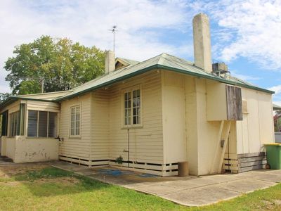 24 William St, Rutherglen