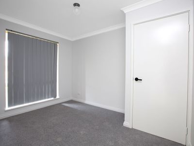 a / 18 Seashore Mews, South Bunbury