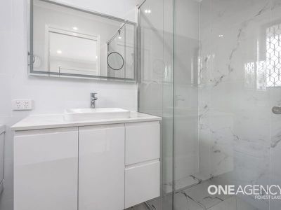 2 Green Pl, Durack