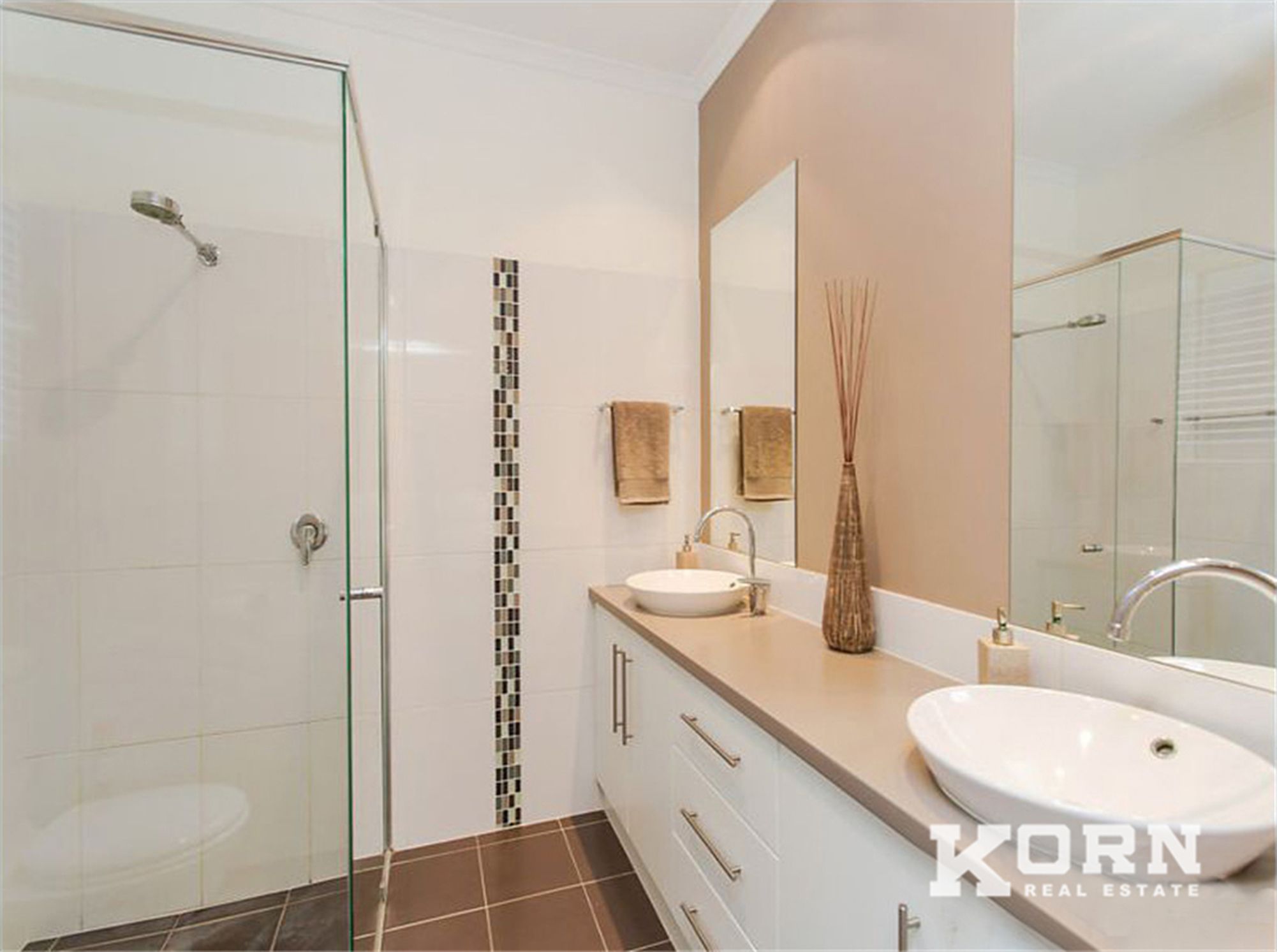 34 Leader Avenue, Kilburn