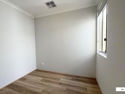 13 Stroll Lane, Yanchep