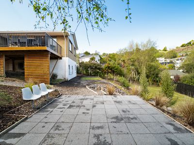 9 Bell Crescent, Concord