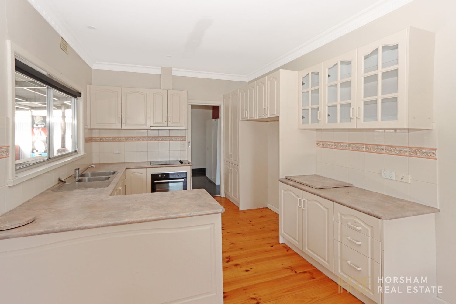 17 Howard Street, Horsham