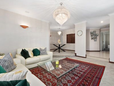 43 Hickory Drive, Thornlie