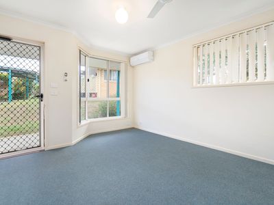 12 / 2 HANLON COURT, West Wodonga