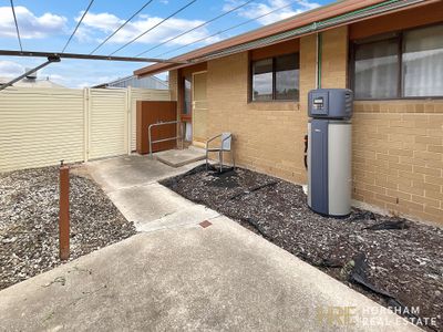 13 Shalom Place, Horsham