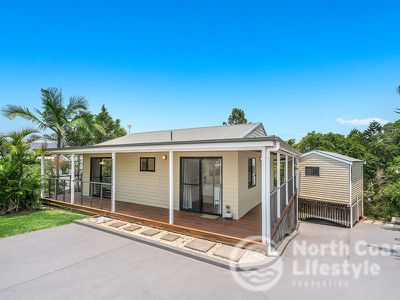 4 Putta Place, Ocean Shores