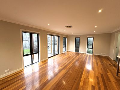 5 / 21 Hamlet Street, Greensborough