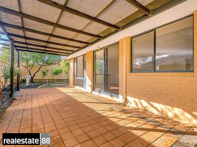 26 Friarbird Terrace, Beeliar