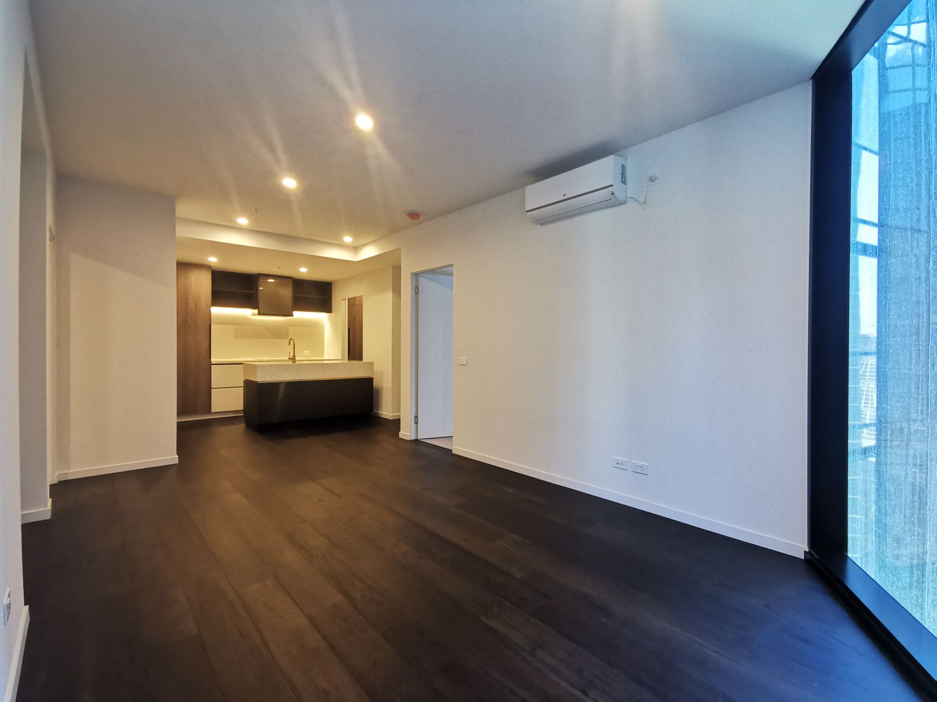 2007 / 119 A'Beckett Street, Melbourne