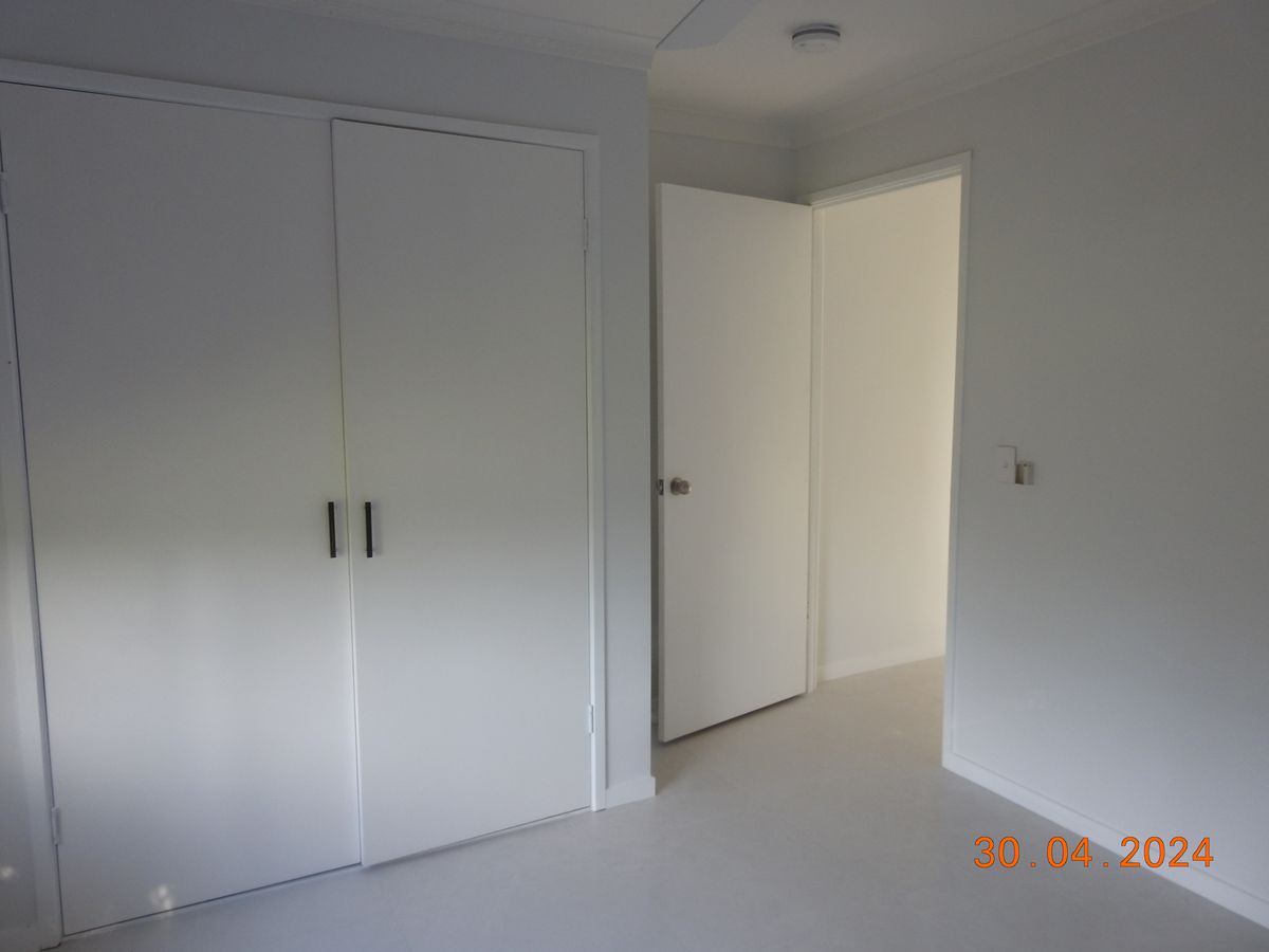 5 / 8 Angie Court, Mermaid Waters