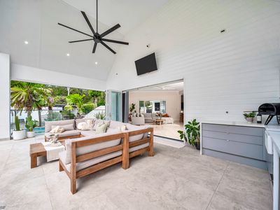 61 Fretwell Road, White Rock
