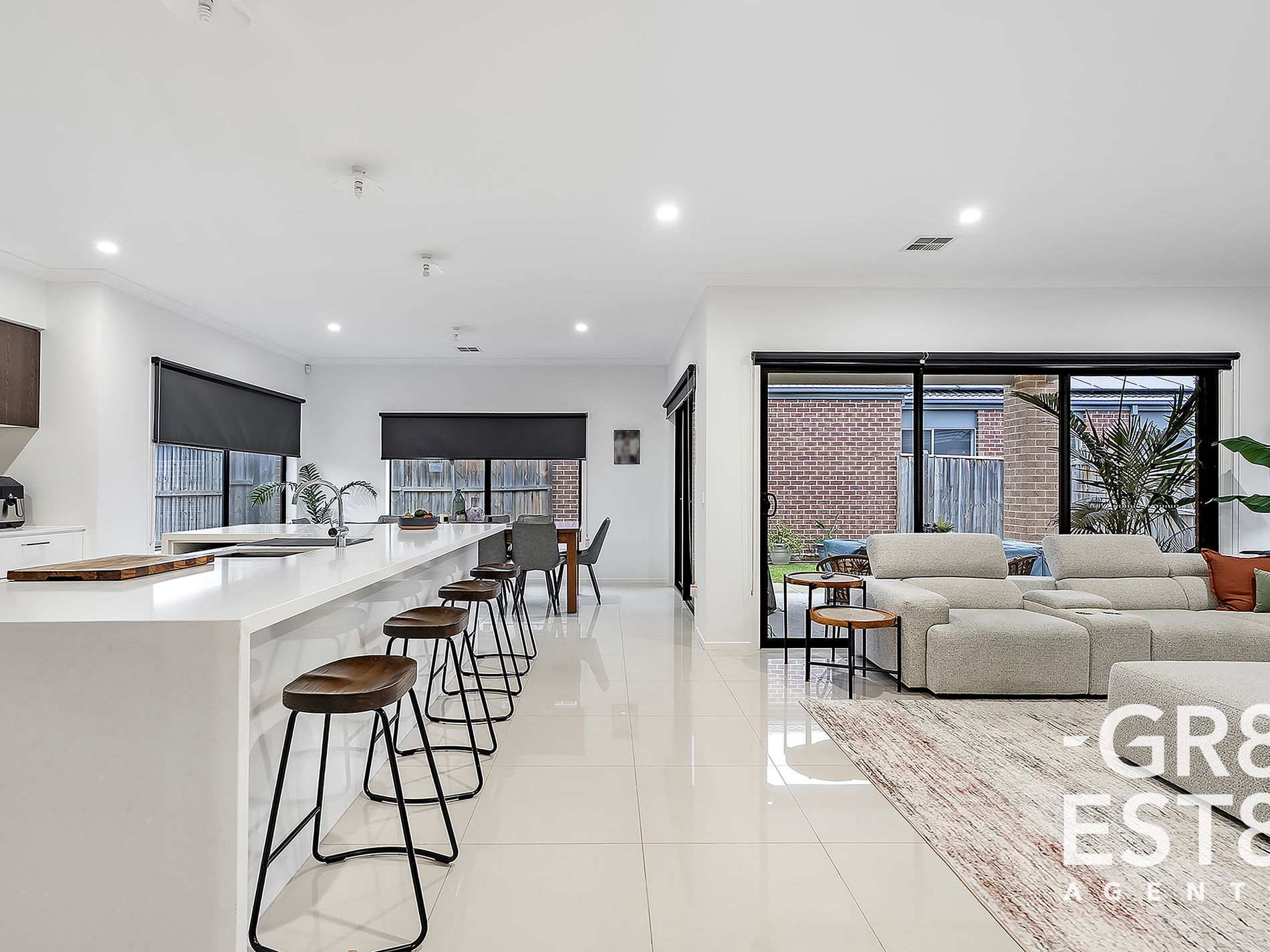 91 Aquatic Drive, Cranbourne West