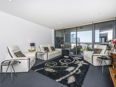 708 / 96 Bow River Crescent, Burswood