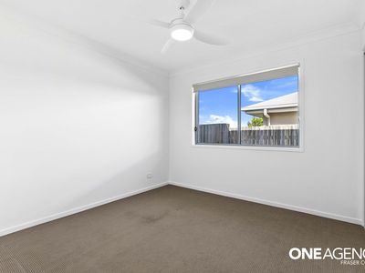 2 / 3 Ridge View Court, Nikenbah