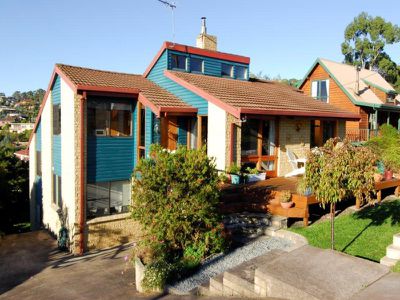 9 Tarana Road, Blackmans Bay