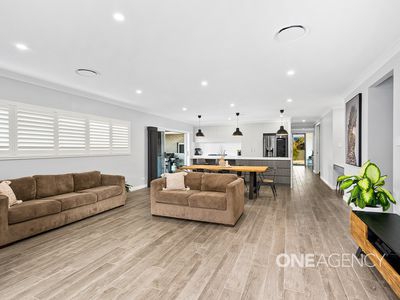 8 Cornfield Road, Calderwood