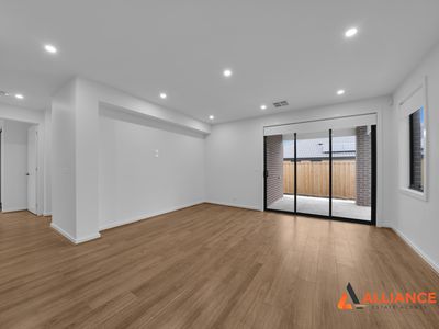 8 Shelly Street, Donnybrook