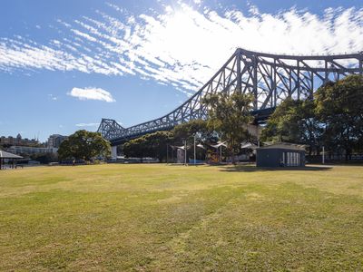 9 / 165 Main Street, Kangaroo Point