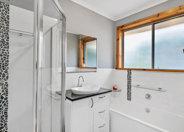 177 Black Road, Flagstaff Hill