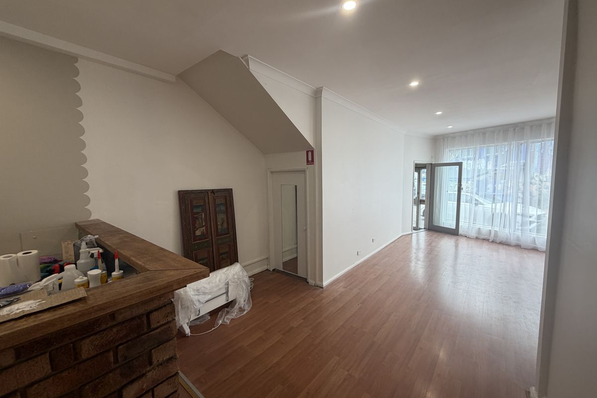 Ground Floor Shop / 8 Park Lane, Caringbah