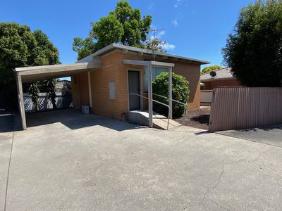 2 / 1A PEARCE STREET, Wodonga