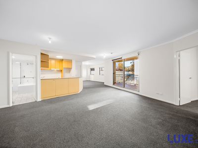 201 / 107 Canberra Avenue, Griffith