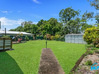 28 Golden Grove Drive, Bentley Park